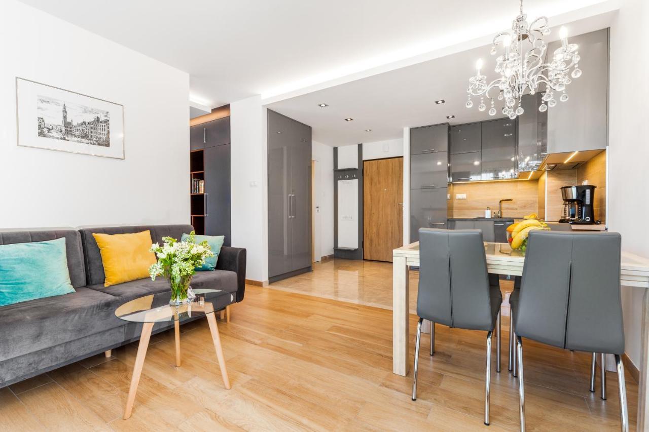Happy Stay Oldnova Deluxe Apartment 366 กดัญสก์ ภายนอก รูปภาพ